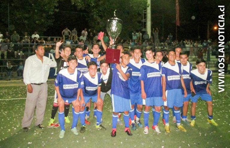 Senda goleada proclamó campeón de liga al Arturo Prat