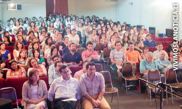 Docentes de la red educativa municipal de Curicó participan de capacitaciones