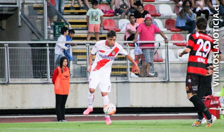[FOTOS] Curicó Unido inició el 2016 con triunfo ante Rangers
