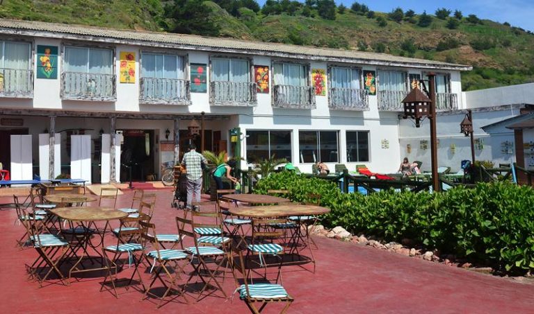 Desvinculan a funcionarios del Sernam que protagonizaron altercado en Hotel