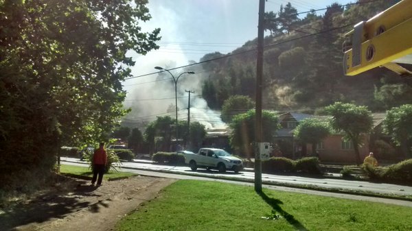 Dueña de casa fallece tras incendiarse su vivienda en Curicó