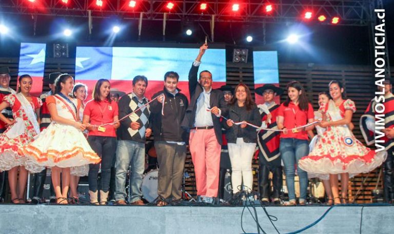 [FOTOS] Gran cierre de celebraciones del aniversario de Vichuquén