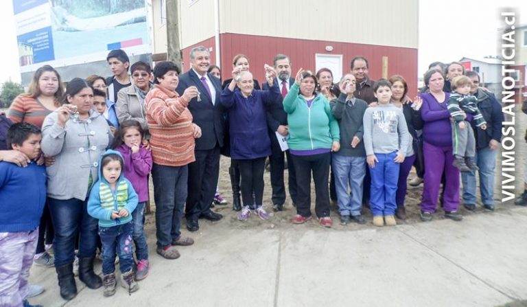 Reconstrucción habitacional tras el terremoto supera el 98 %
