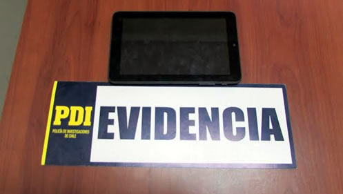 Detectives recuperan tablet robada y descubren marihuana en casa de Molina