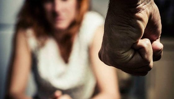 Sernam condena caso de violencia en dependencias del INDAP Curicó