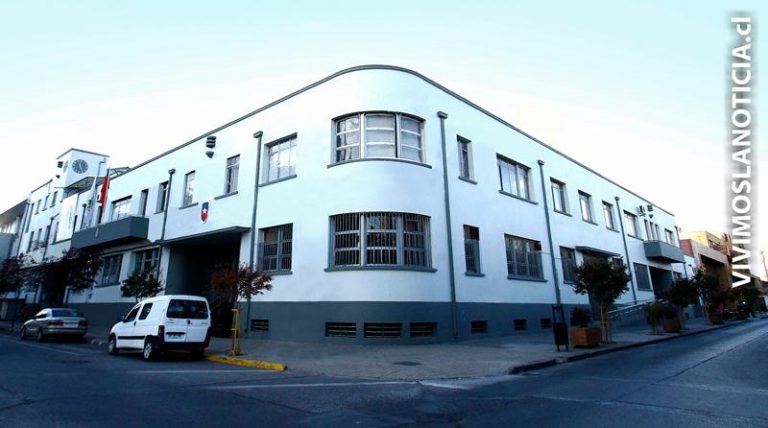 Municipio curicano lanza programa “vecinos con historia”