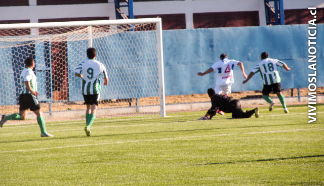 Con senda goleada el Arturo Prat remece la Copa de Campeones