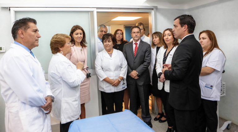 Bajarán listas de espera y camas de transición y rehabilitación