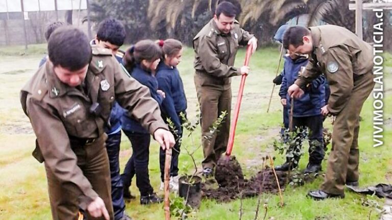 Carabineros incentiva el resguardo del medioambiente entre escolares