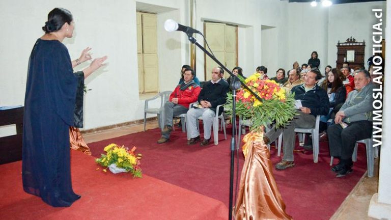 Concierto internacional fue aplaudido por público vichuquenino