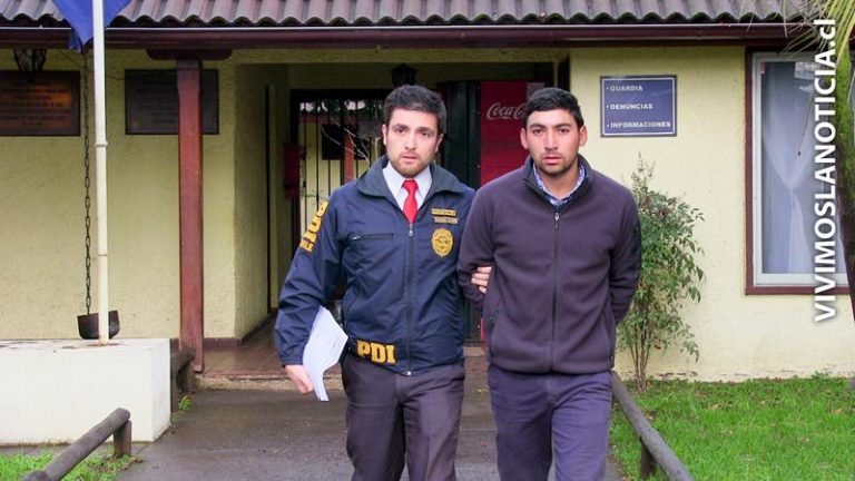 Apuñalan a cliente de restorán que quería escuchar un reggaetón