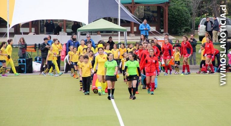 Diablitas chilenas del hockey césped sorprenden a China