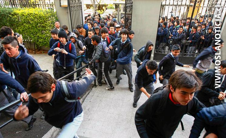 Colegios que estuvieron en toma deberán recuperar clases