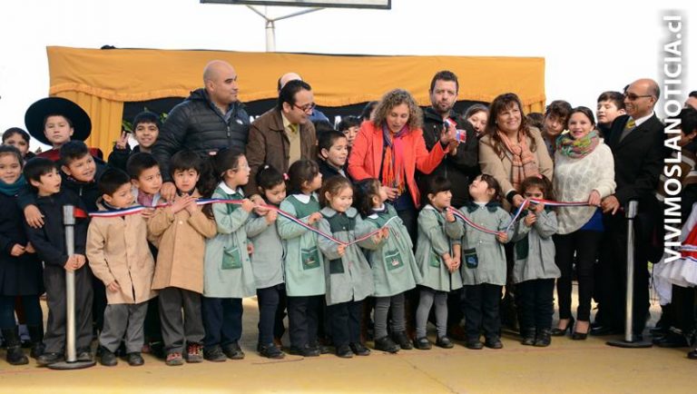 [FOTOS] Escuela El Progreso de Molina recibe nuevas infraestructuras para los alumnos