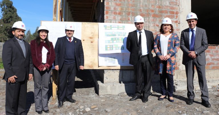 Revisan avances de construcción del nuevo jardín infantil de Romeral