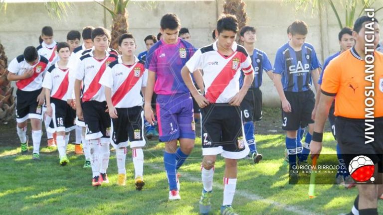 Tres jugadores de Curicó Unido nominados a la Rojita sub 15