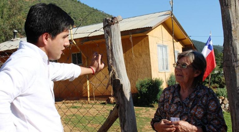 Candidato no pondrá propaganda en lugares público