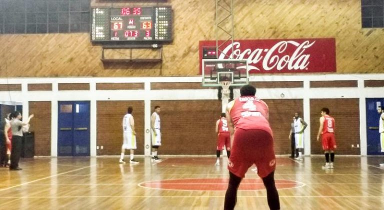 Debut triunfante de Español en zonal - Liga Nacional