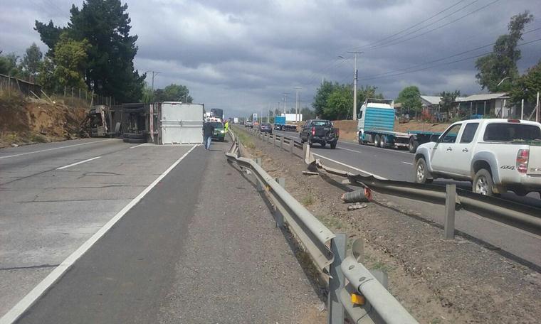 2 muertos en accidente frente a San Rafael