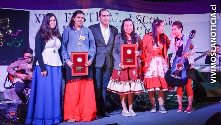 Todo un éxito festival de la canción escolar de Caone