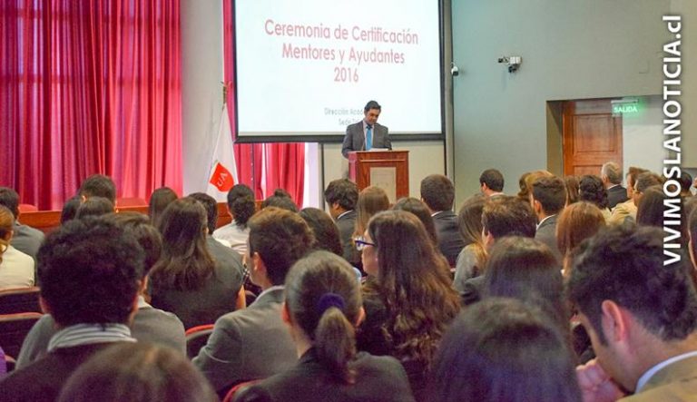 Estudiantes de la Autónoma se certifican como ayudantes y mentores