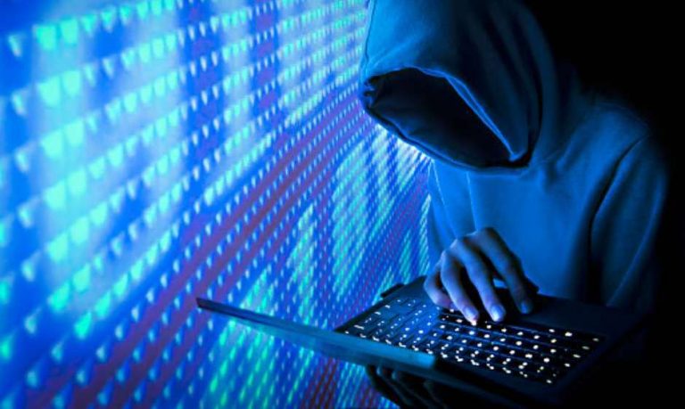Consejo Para La Transparencia llamó a prevenir suplantación de identidad en internet