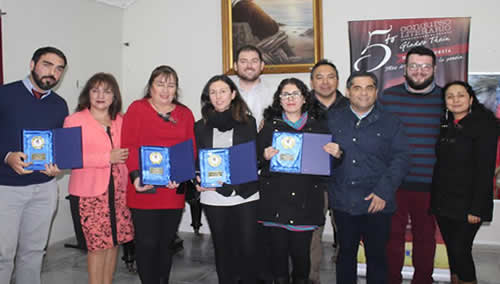 Premiaron a ganadores de concurso Literario Gladys Thein