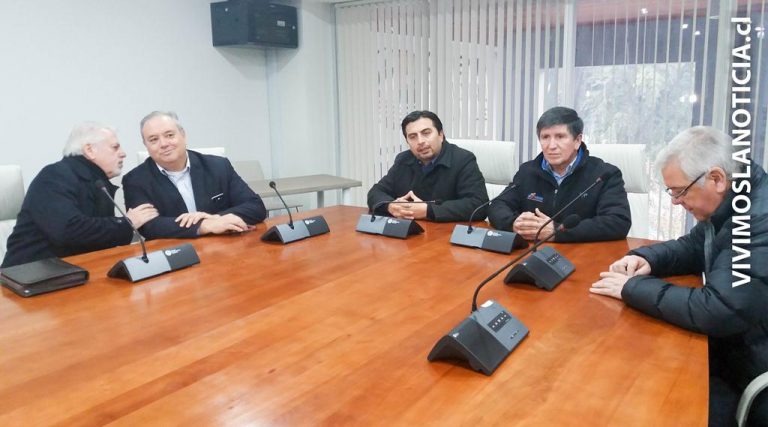 Bancadas políticas de los CORES rechazan proyecto de gobernadores regionales
