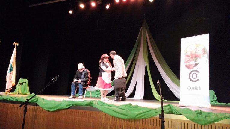 Curicó conmemoró el día del buen trato a los adultos mayores
