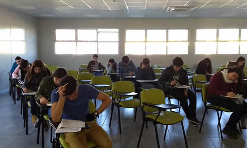 Masivo ensayo PSU convocó a estudiantes de Curicó