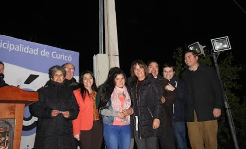 Llegó la luz al sector Lomas de Upeo Alto