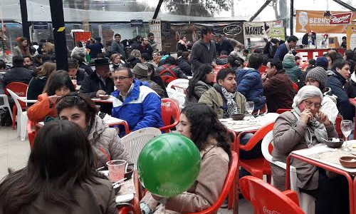 Masiva concurrencia a la Feria Gastronómica Cazuelas y Caldillos