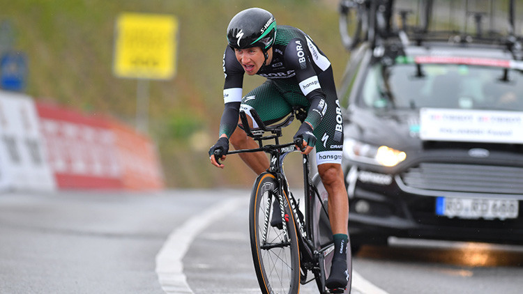 [FOTO] Ciclista del Tour de Francia asusta con imagen de sus piernas