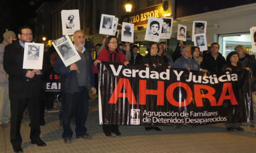 Agrupaciones de DD.HH. humanos marcharon contra la impunidad en Talca