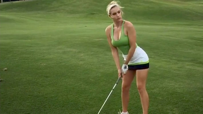 Ni escotes ni minifaldas: Las polémicas prohibiciones para las golfistas en el Tour