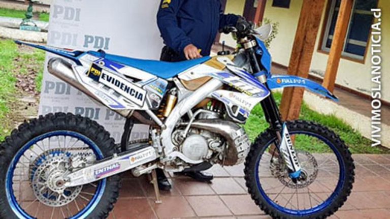 Detienen a curicano que ofrecía moto robada en Facebook