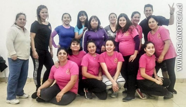 Los Niches vive intensamente la Zumba