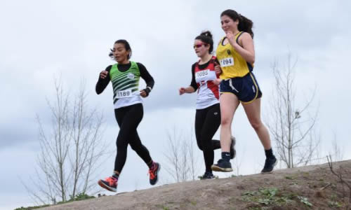 Más de 100 atletas participaron en 1° fecha del Cross Country regional