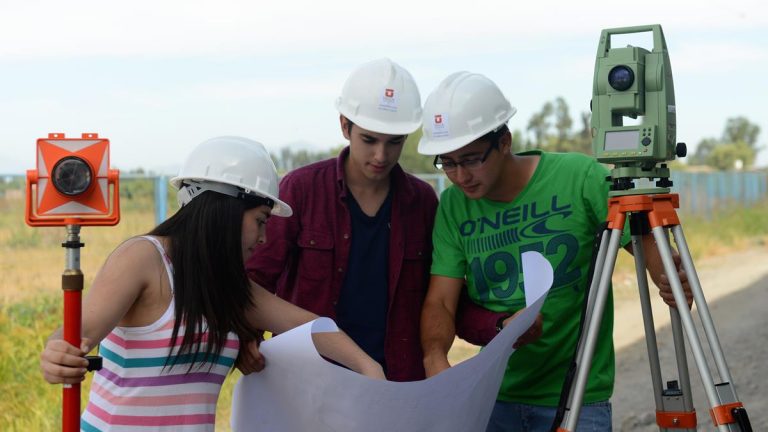 Empleabilidad de las carreras de ingeniería supera el 90%