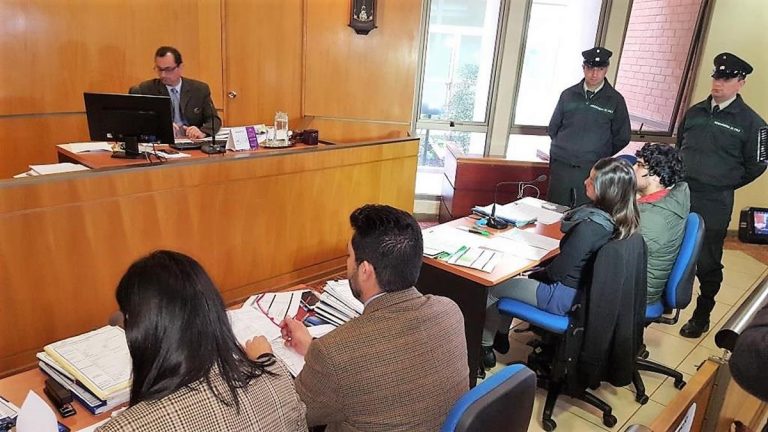 A la justicia profesor y estudiante por almacenar material pornográfico infantil