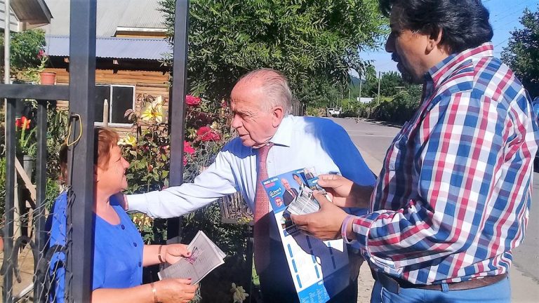 Senador Zaldívar llama a practicar la “buena política” en fase final de la campaña