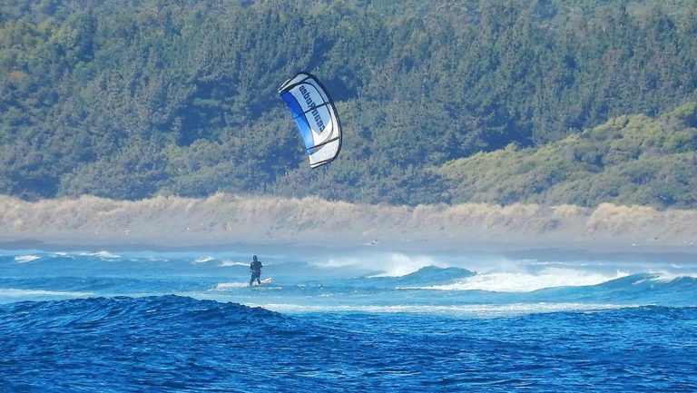 El fascinante deporte del parapente