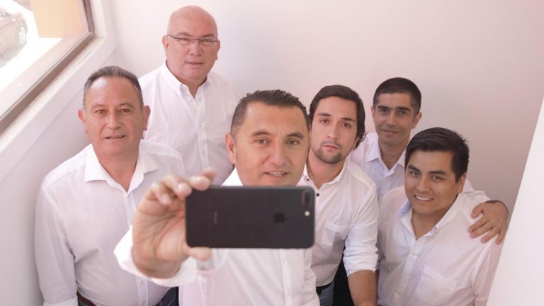 Este jueves comienza sus transmisiones Vivimos La Noticia - Radio