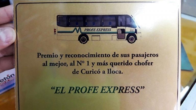 Pasajeros destacan y premian a conductor de recorrido Curicó-Iloca