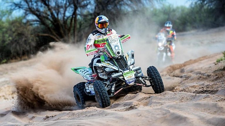 A las pesadas dunas peruanas retorna el Dakar Challenge