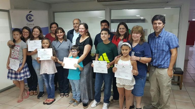 Premian a hijos de funcionarios de salud primaria