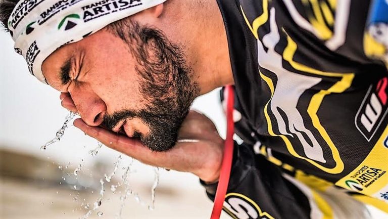 Pablo Quintanilla compra terreno en el Dakar