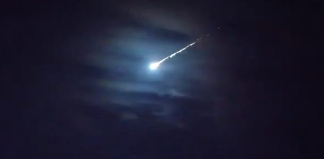 [VIDEO] Registran caída de luminoso bólido en los cielos de Antofagasta