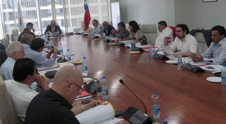 300 especialistas se formarán en 9 años en la Región del Maule