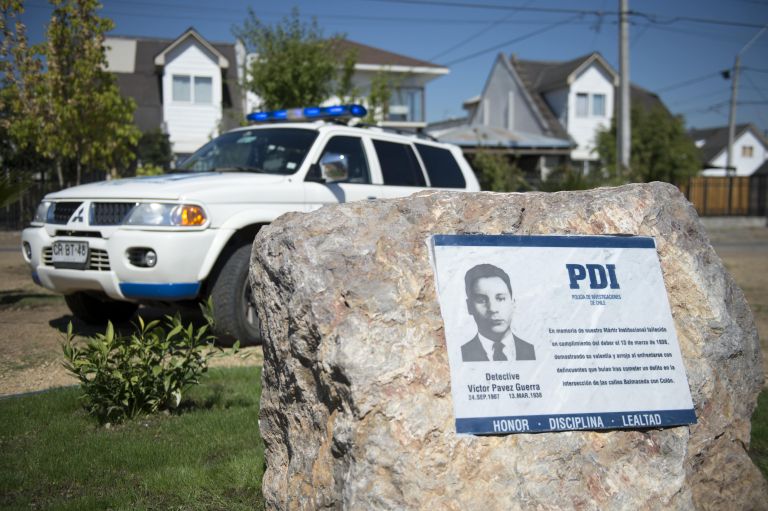 Plaza de villa Don Sebastián de Rauquén fue inaugurada con nombre de detective mártir